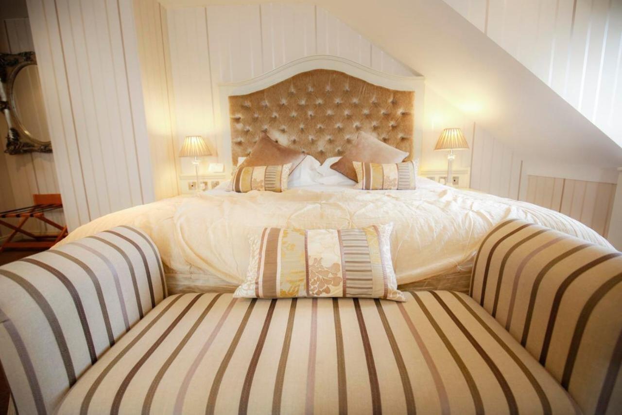 Customs House Country Inn Belcoo Buitenkant foto