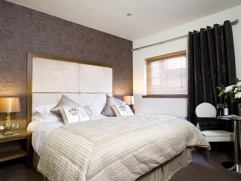 Customs House Country Inn Belcoo Buitenkant foto